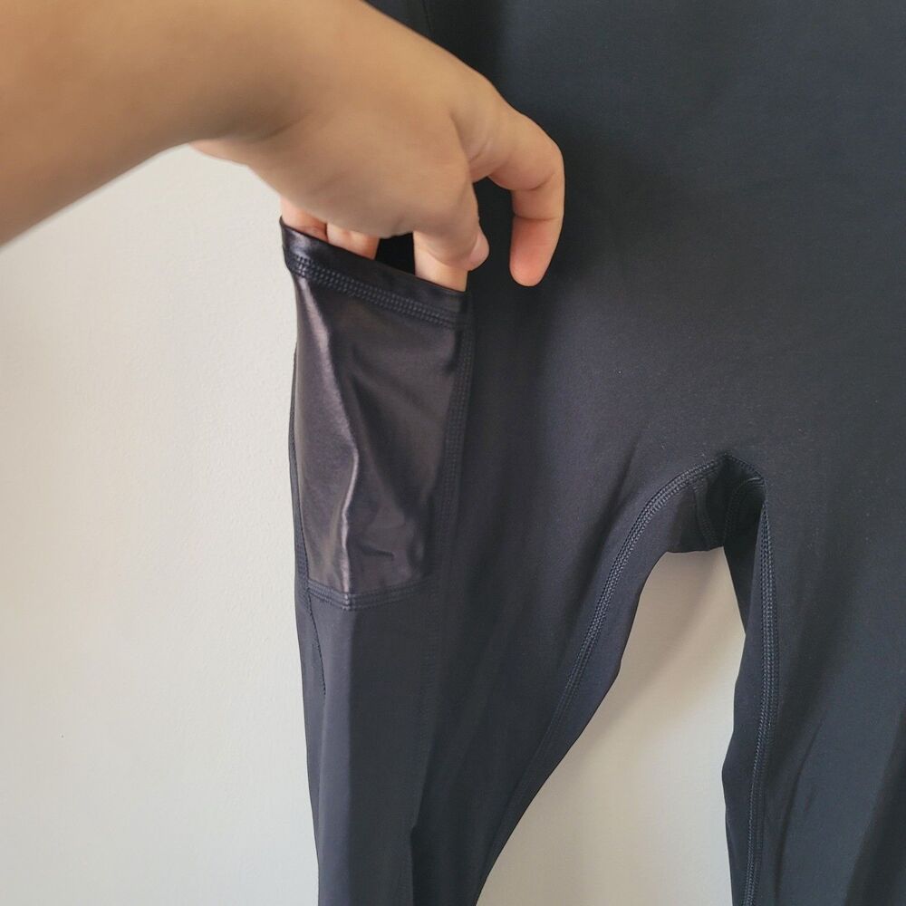 SPANX Every Wear Gloss Panel Pocket faux leather Black Shaping Leggings size L - Picture 5 of 10